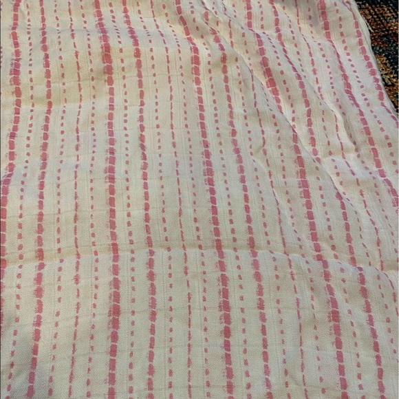 Aden & Anais Muslin Swaddle Blanket - Picture 6 of 8